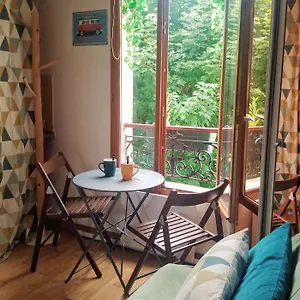 Studio In Montmartre Parigi